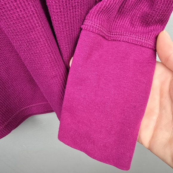 American Eagle Outfitters Y2K Long Sleeve Waffle Knit Thermal Top Pink Womens M - Picture 11 of 11